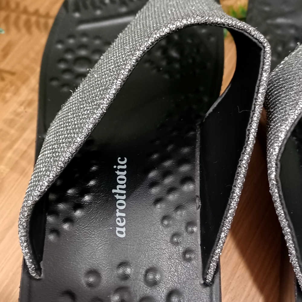 Aerothotic Womensilver Glitter Metalluc Flip Flop Platform Thong Sandals Sz 8.5 - Picture 8 of 12